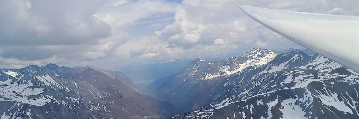 Flugwegposition um 13:25:06: Aufgenommen in der Nähe von Gemeinde Forstau, 5552, Österreich in 2382 Meter
